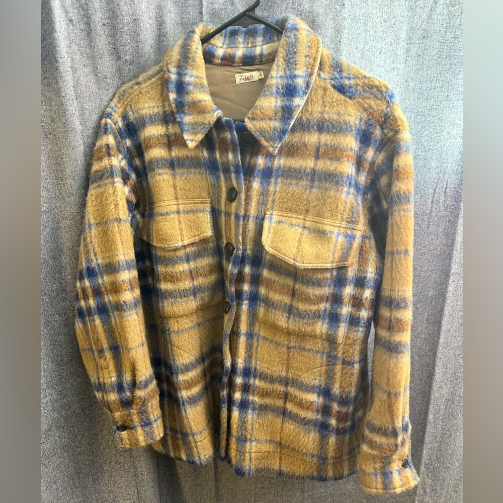 Women’s shirt jacket